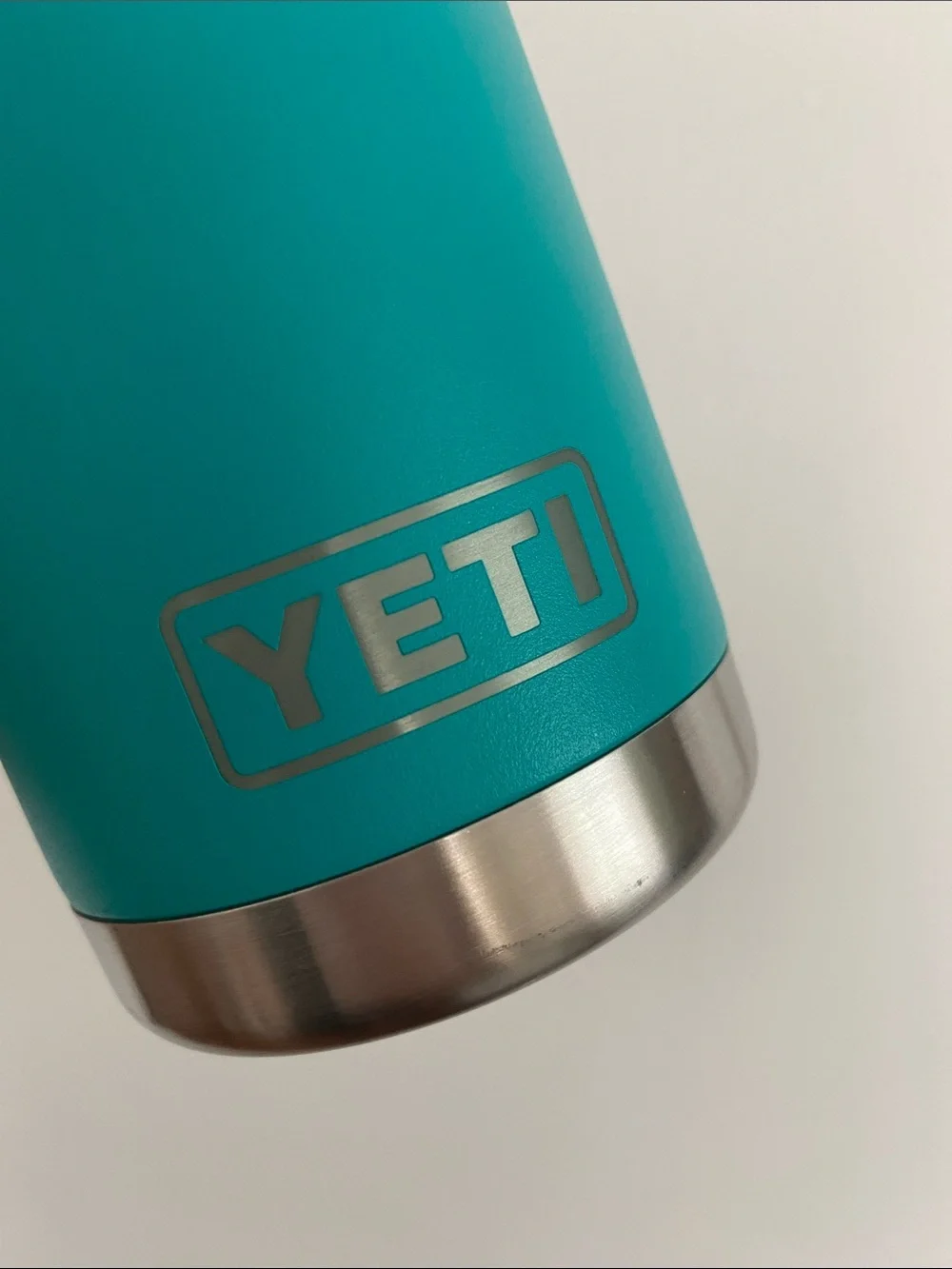 YETI Rambler with Chug Cap 18oz